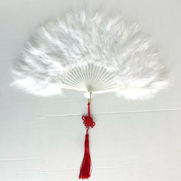 White Marabou Feather Folding Fan Red Tassel Lolita Burlesque Showgirl Flapper - Picture 3 of 10